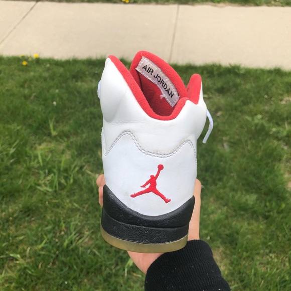 Jordan 5 - Picture 4 of 8